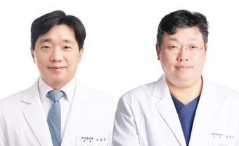 (좌측부터) 고대구로병원 위장관외과 서원준, 김종한 교수